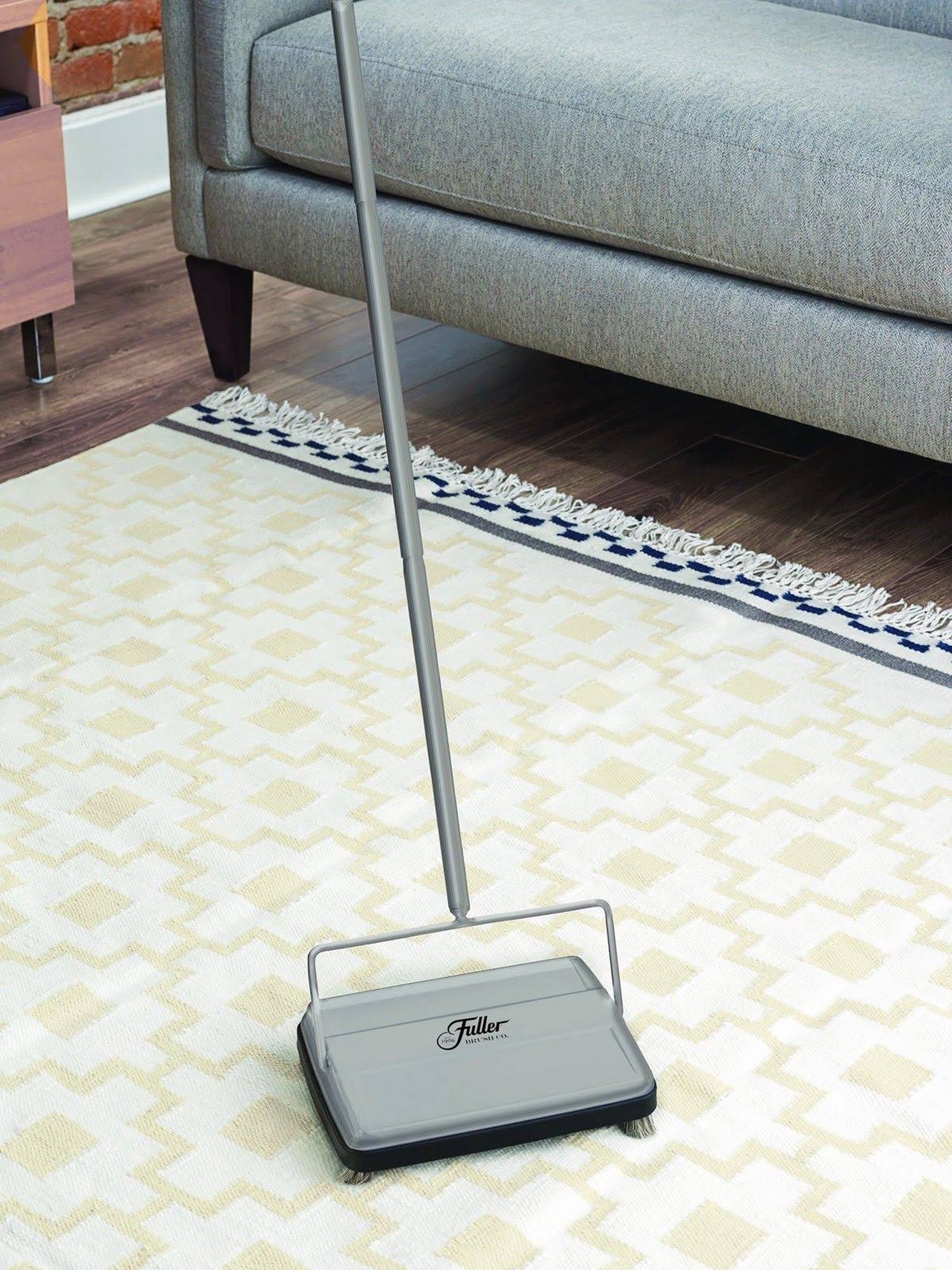 Electrostatic Carpet Sweeper Silver Q992542
