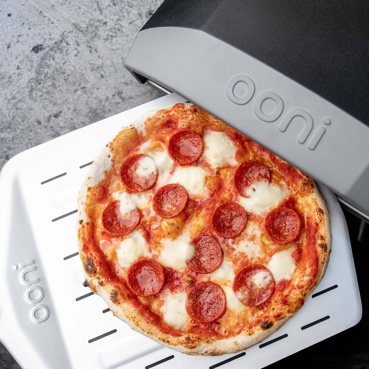 Gas-Powered Outdoor Pizza Oven R12840