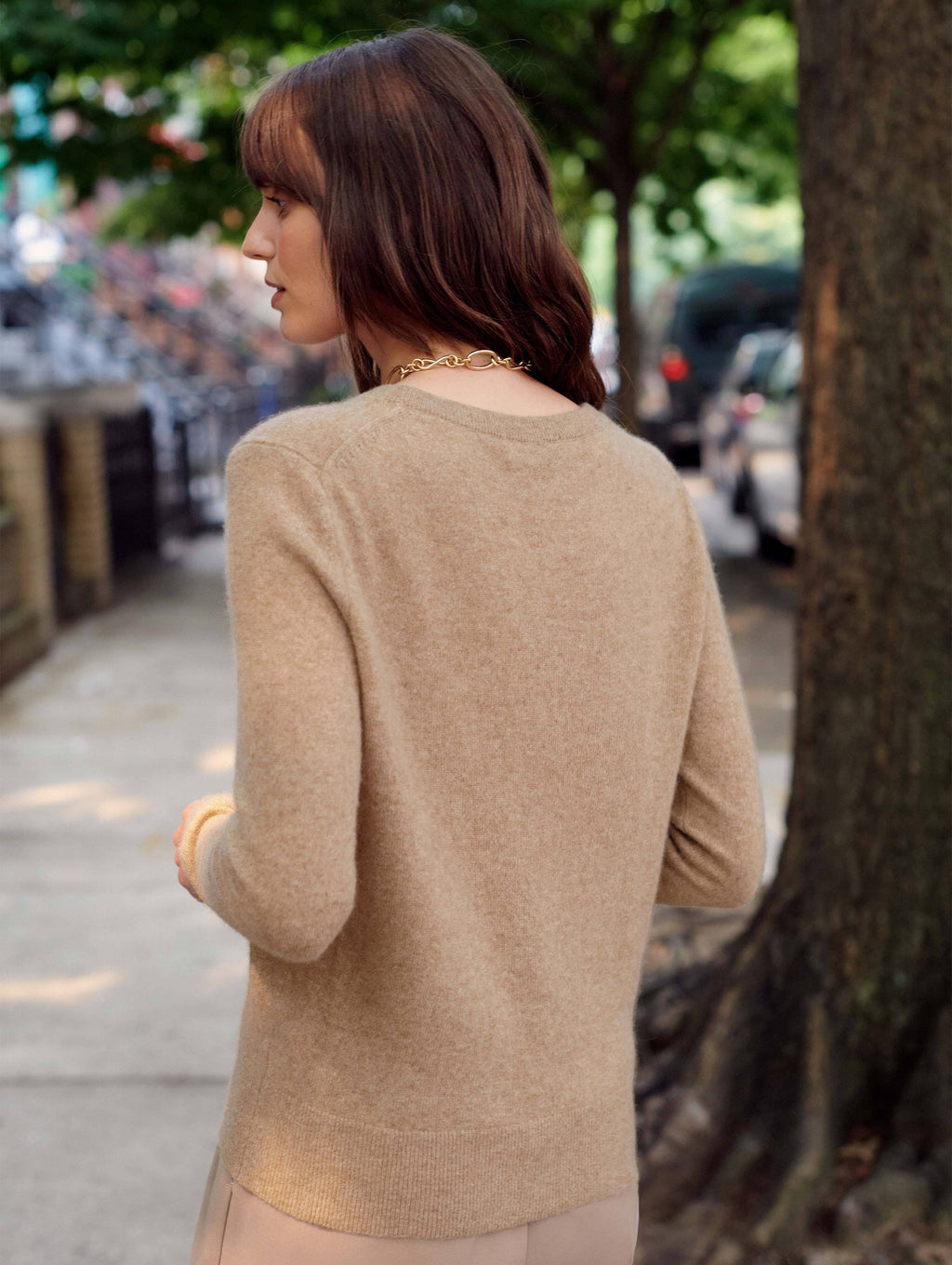 Essential Cashmere Crewneck Y1081