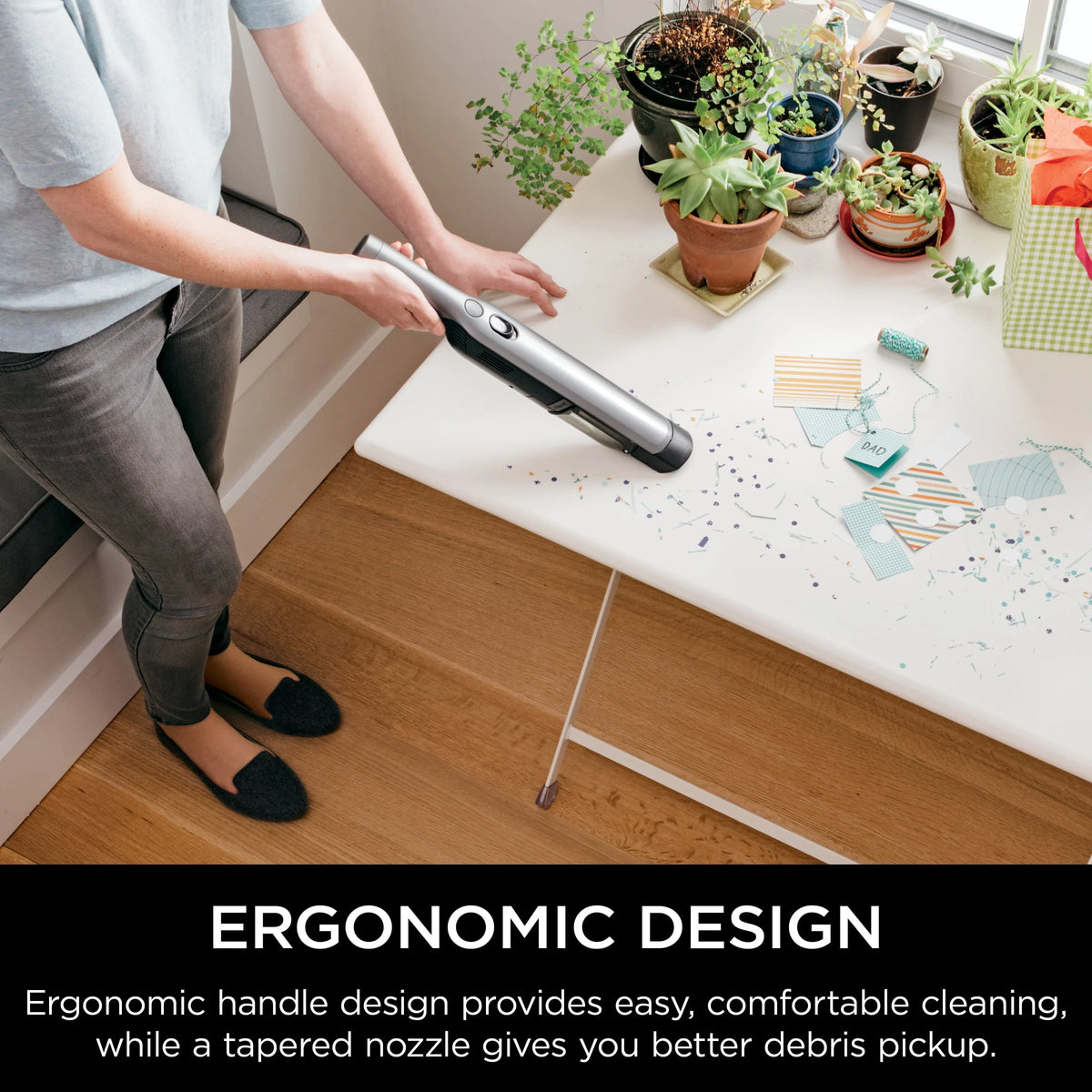Cord-Free Handheld Vacuum V21460