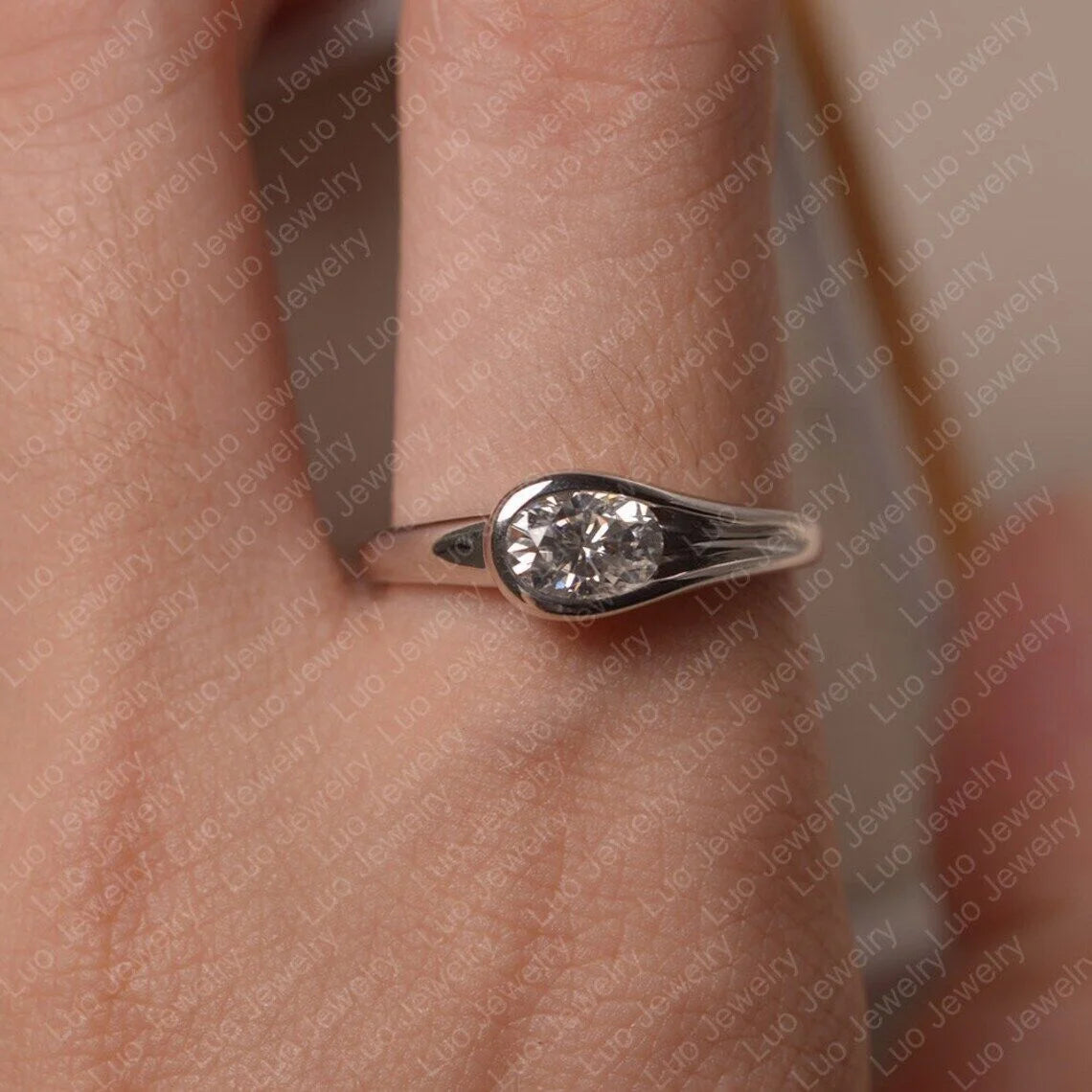 Oval Cut Solitaire Engagement Ring K767313