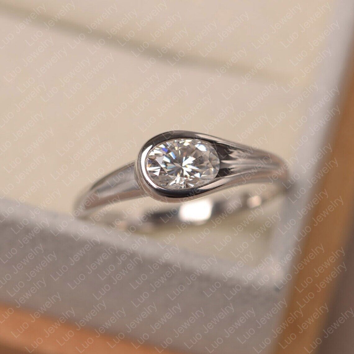 Oval Cut Solitaire Engagement Ring K767313