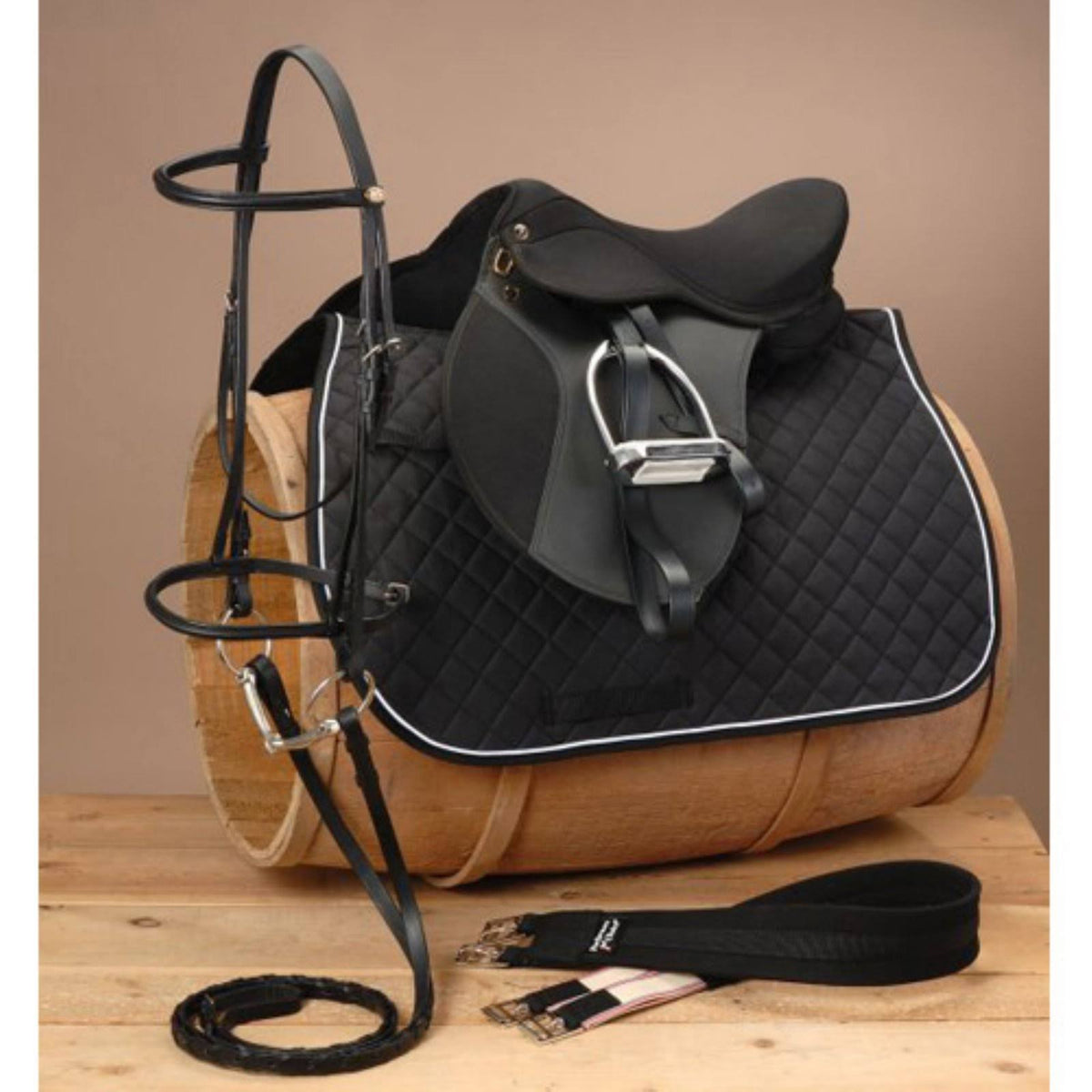 Black All Purpose Saddle Package V1928
